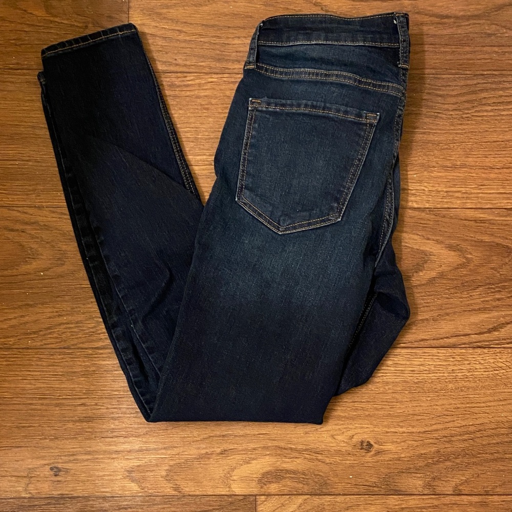 Old Navy Rockstar Super Skinny Jeans